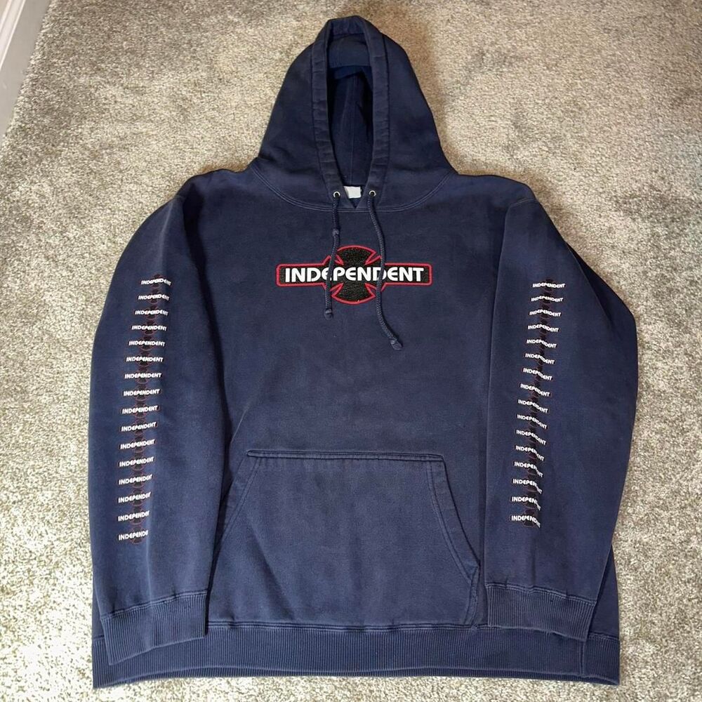 Independent Men's Navy and Blue Hoodie